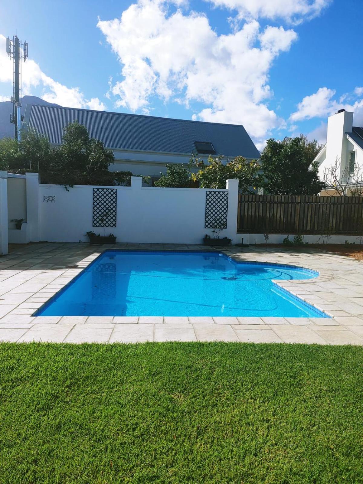 Largest One Bed Apartment & Private Pool In The Hoek Franschhoek Exteriör bild